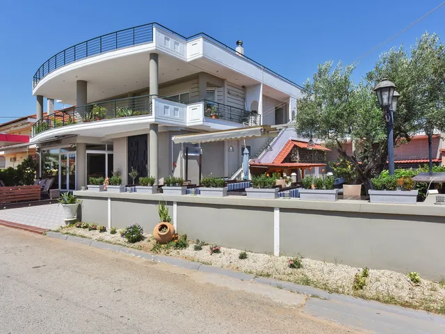 Eleon Studios by Booking Kottas - Olynthos Halkidiki