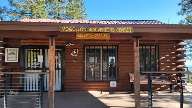 Mogollon Rim Visitor Center