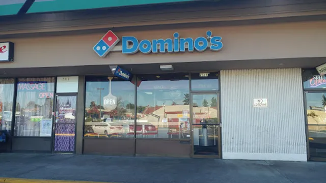 Domino's Pizza