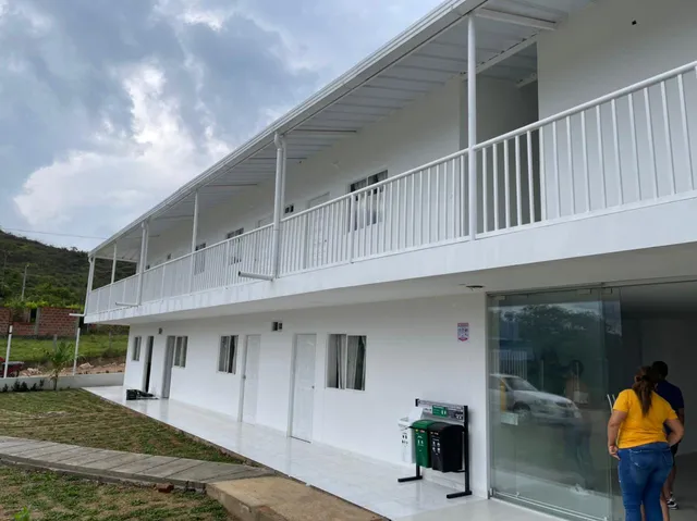 HOTEL LA NEVADA - PUEBLO BELLO