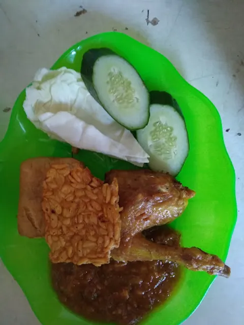 Warung Babeh Gaul Fre Wifi Asyik Dech Buat Nongkrong