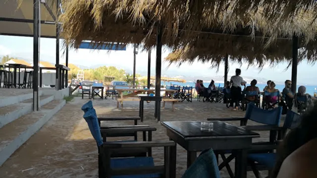 Averto Beach Bar Extreme Sports & Water Park