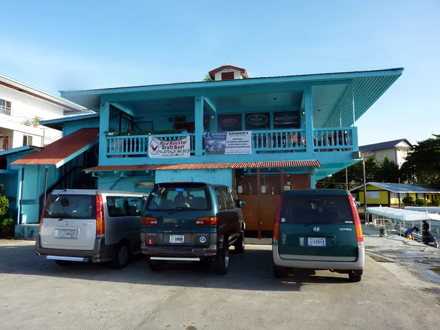 DayDream Palau / Ryoma Cruise