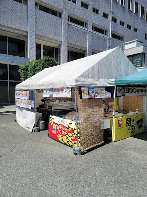 まねきドライブスルー