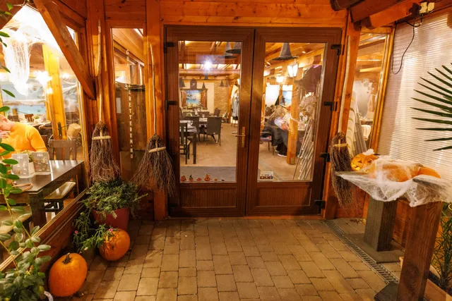 Gulliver Restaurant, Pizzeria & Café