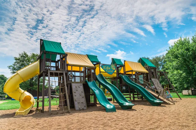 Jellystone Park™ Akron-Canton