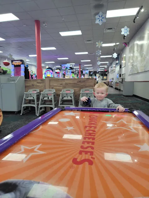 Chuck E. Cheese