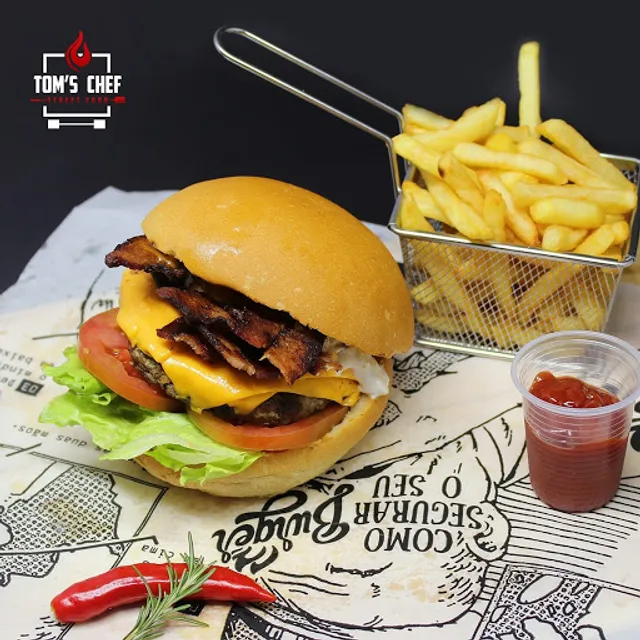 TOM`S CHEF STREET FOOD