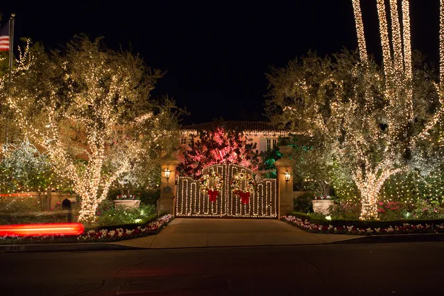 Brite Nites | Holiday & Outdoor Lighting