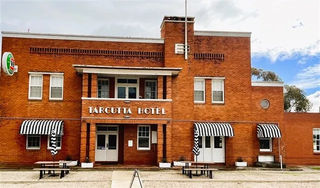 Tarcutta Hotel