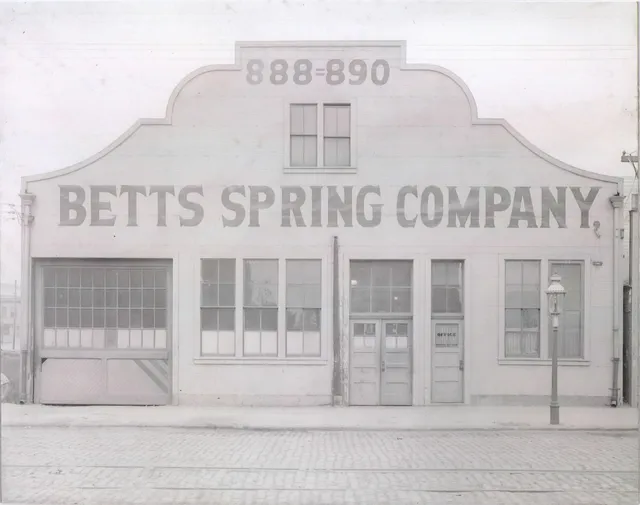 Betts Truck Parts & Service