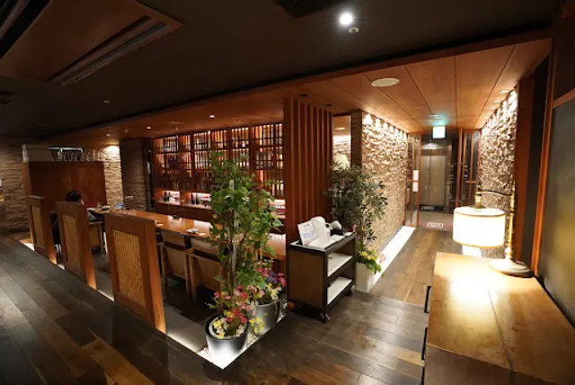 Tomoru Nagoya Ekimae