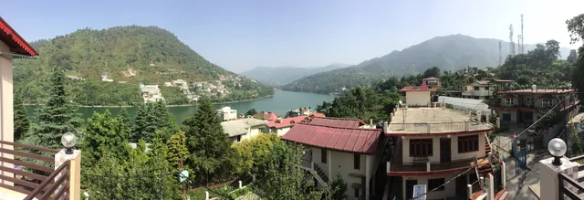 OYO Home 10787 Spacious Bhimtal 3BHK