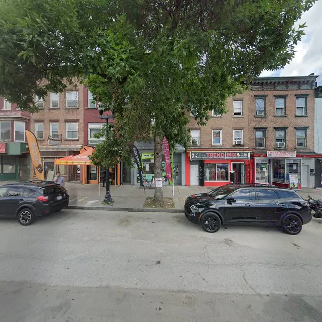 Capital Mobile Discount LLC