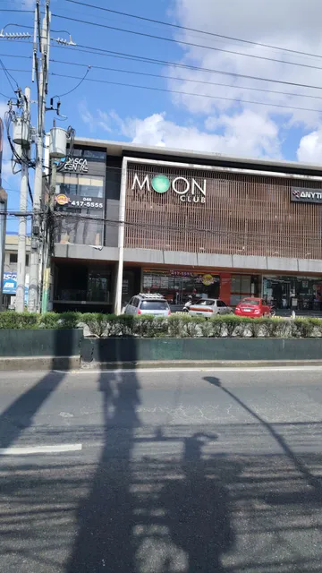 Amber Golden Chain Restaurant