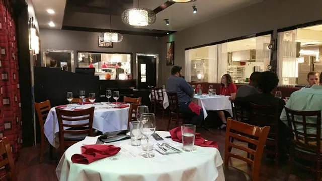 Le Bistro Houston