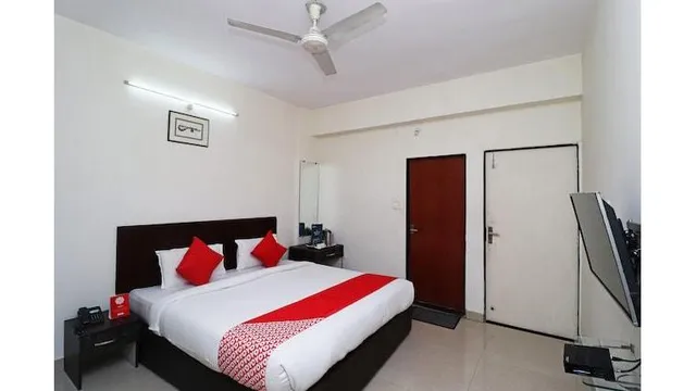 OYO Hotel Smriti Grand