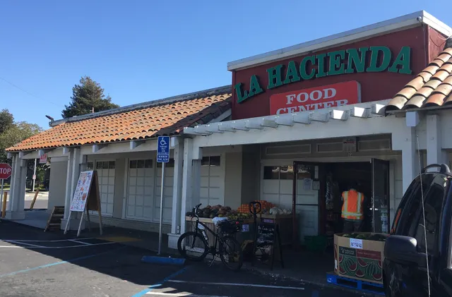La Hacienda Food Center