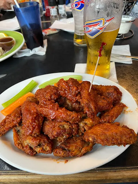 Stoke's Inland Grill & Bar