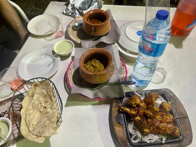Khan Restaurant خان ریسٹورینٹ