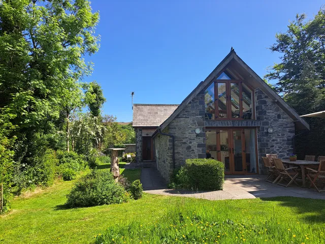 Ysgubor Holiday Cottage