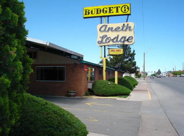 Mesa Inn Aneth Lodge