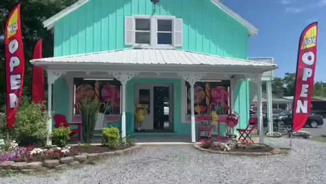 Sweetiez Candy & Ice cream shop
