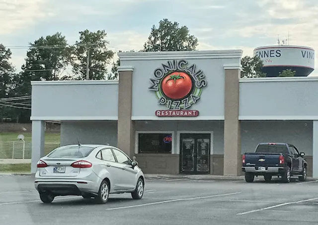 Monical's Pizza of Vincennes
