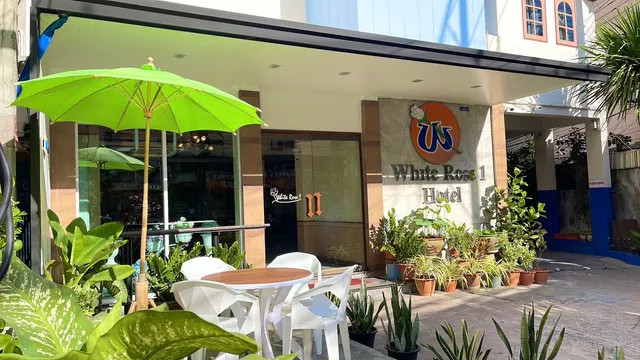 White Rose 1 Hotel