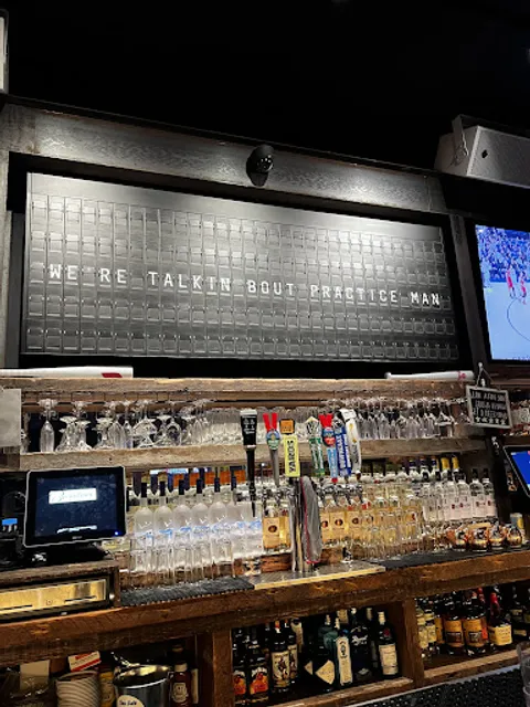 Barstool Sansom Street