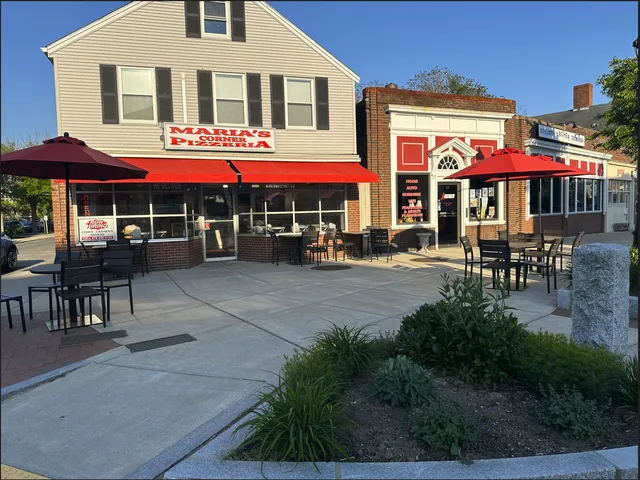 Maria's Corner Pizzeria