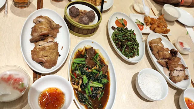 Imperial Kitchen & Dimsum - Pesona Square