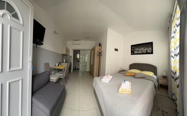 Studio Apartment Ines