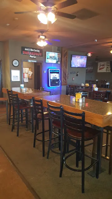 Jerry's Restaurant & Lounge