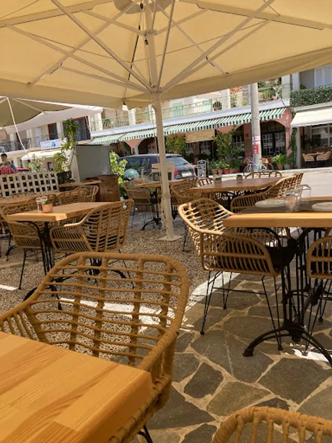 The Cellar - Seafood Restaurant & Wine