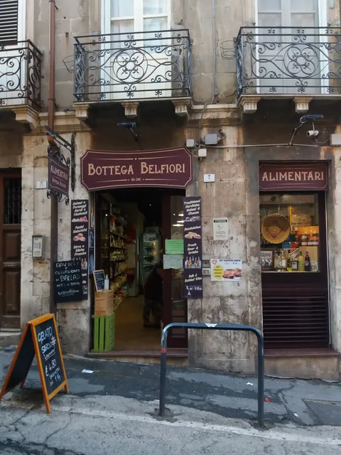 Bottega Belfiori Dal 1982