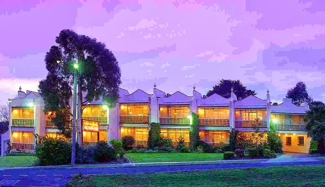 Victoria House Motor Inn