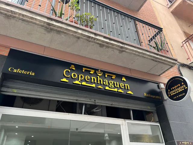 AZIZA COPENHAGUEN | HALAL 100%