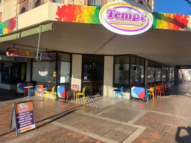 Tempt Sweet & Savoury