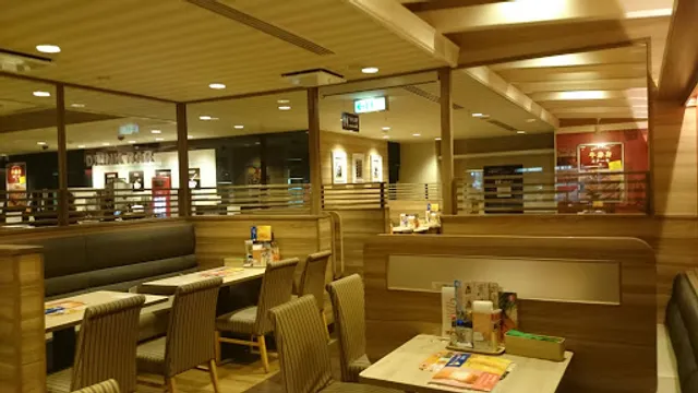 ガスト 町田小山店