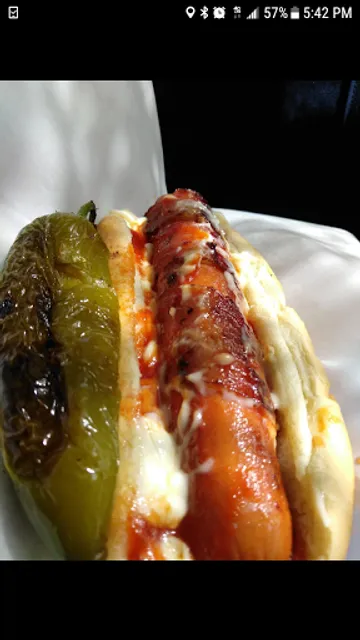 VIP Hot Dogs and diverso Catering