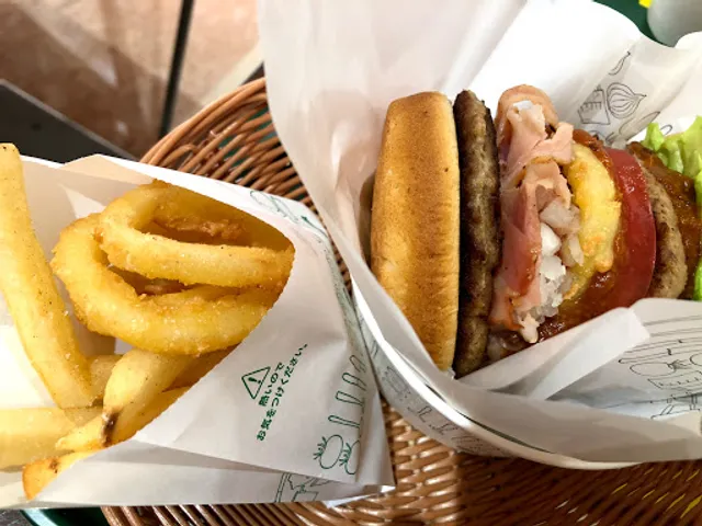 Mos Burger - Tokyo Tower (2nd Floor)