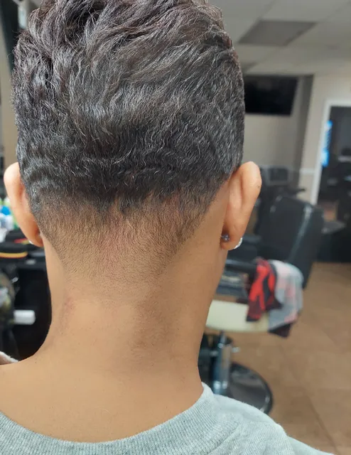 RJ Cutz @ Legacy Barbershop