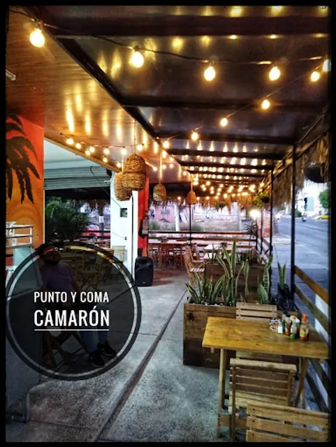 Punto y Coma Camarón