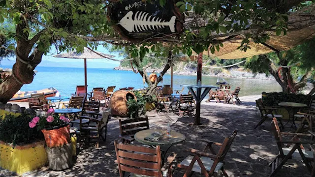 Kavos Cafe