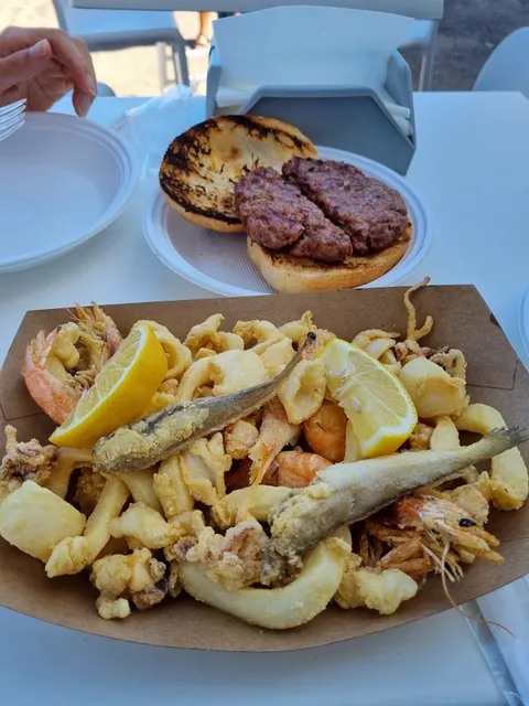 Braceria - Friggitoria: Largo Ardito - lido cala paura