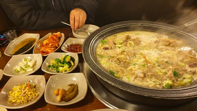 황금오리농장 본점