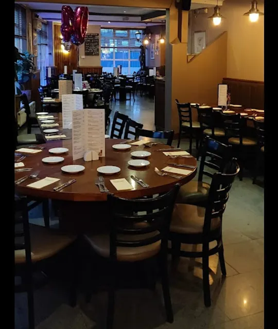 Giovanni's Droylsden