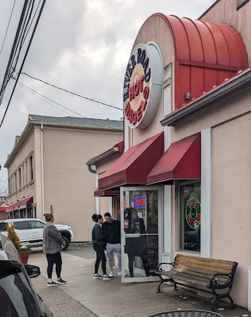 River Road Hot Bagels