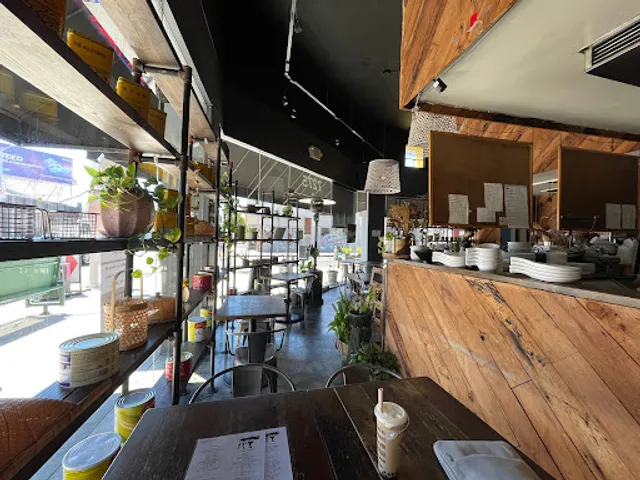 Summer Buffalo (Melrose)